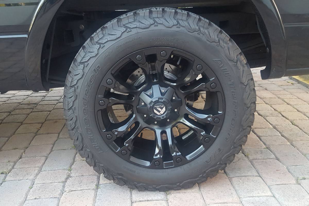 Fuel Vapor Series D560 Matte Black Wheel D56020909857