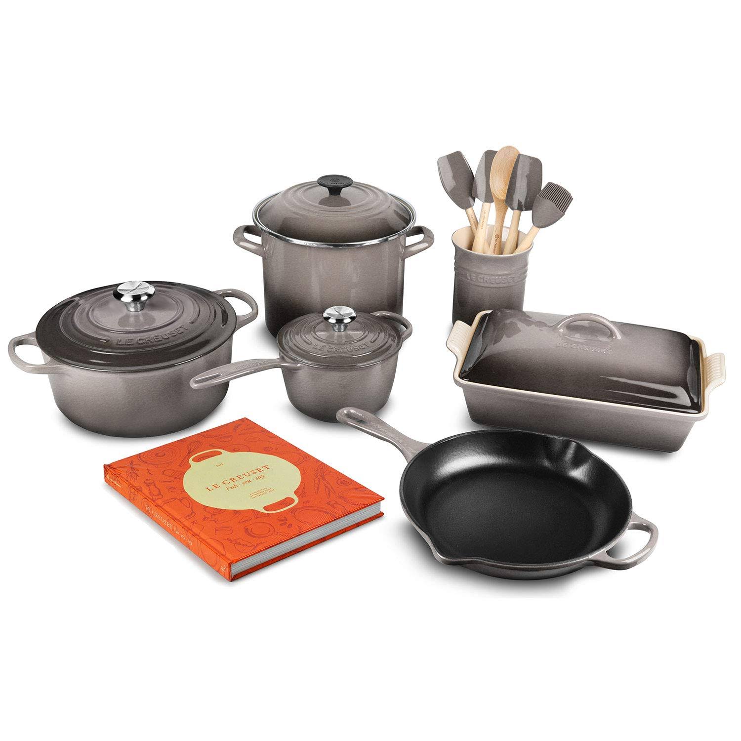 Le Creuset Signature Cast Iron 16-Piece Oyster Cookware Set