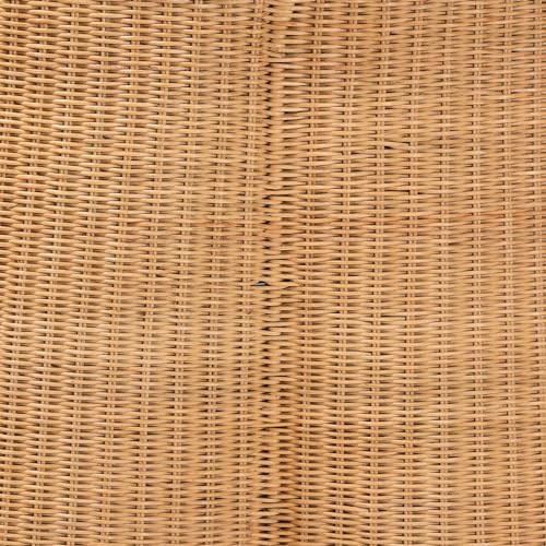 bali & pari Palm Scalloped Rattan Coffee Table - Handwoven Wicker Round Accent Table for Living Room Patio or Sunroom, Coastal Boho Style, White