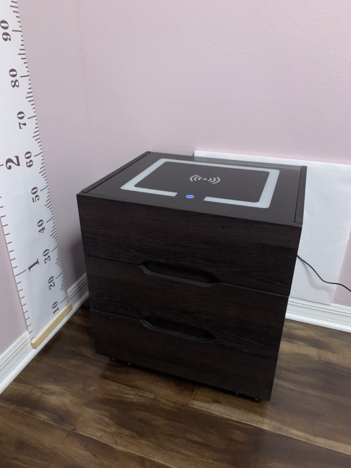 【Furniture】Nightstands Wireless Charging Station and LED Lights, Modern End Side Table with 3 Drawer