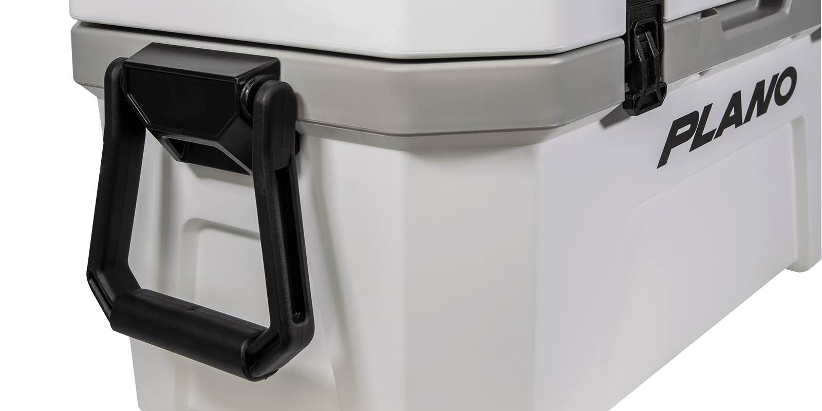 Plano Frost 32 Quart Heavy Duty Cooler w/ Built in Bottle Opener and Dry Basket