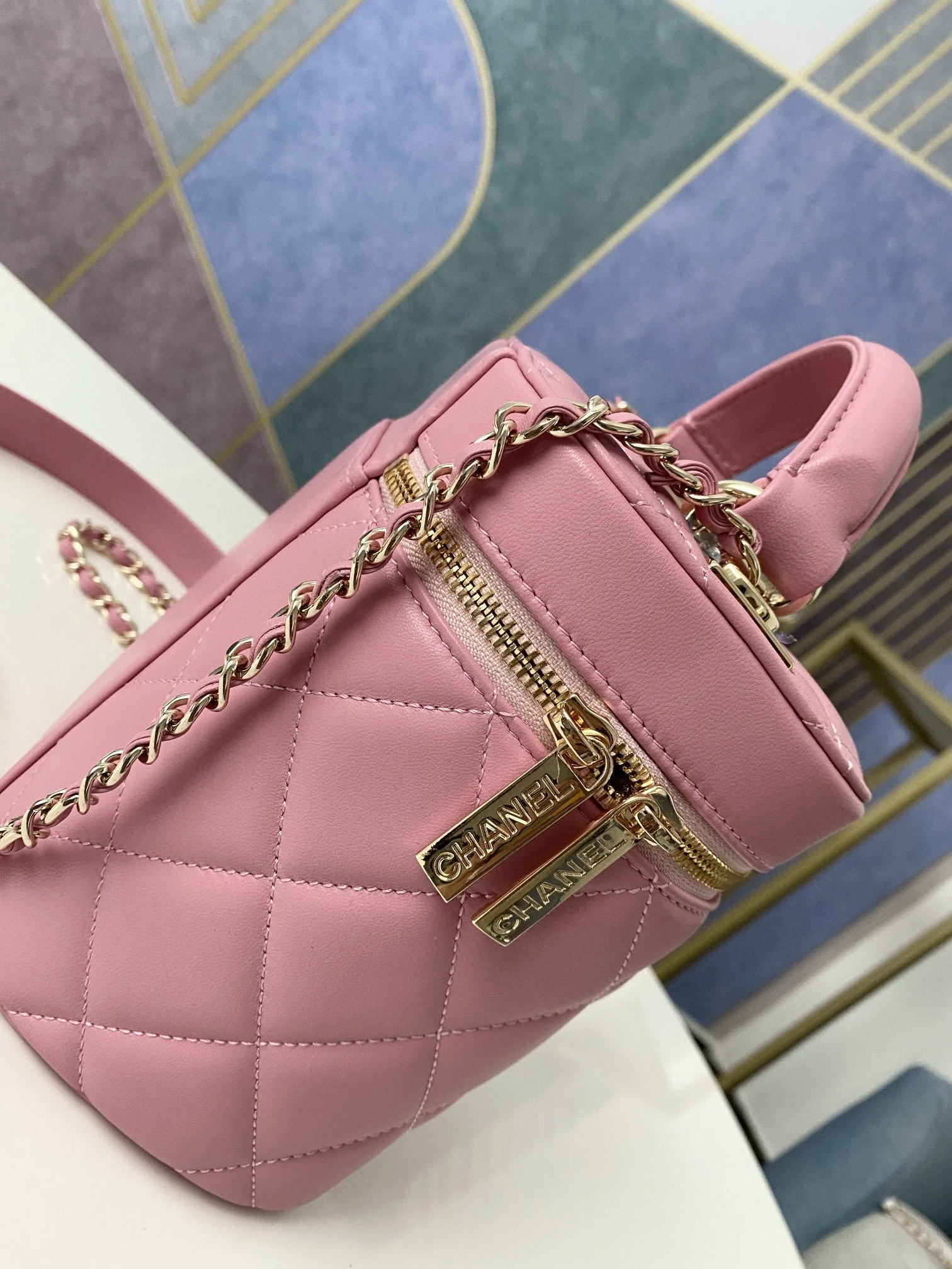 Chanel Vanity Case Gold Hardware Pink For Women, Women&rsquo;s Handbags, Shoulder Bags 9.4in/24cm