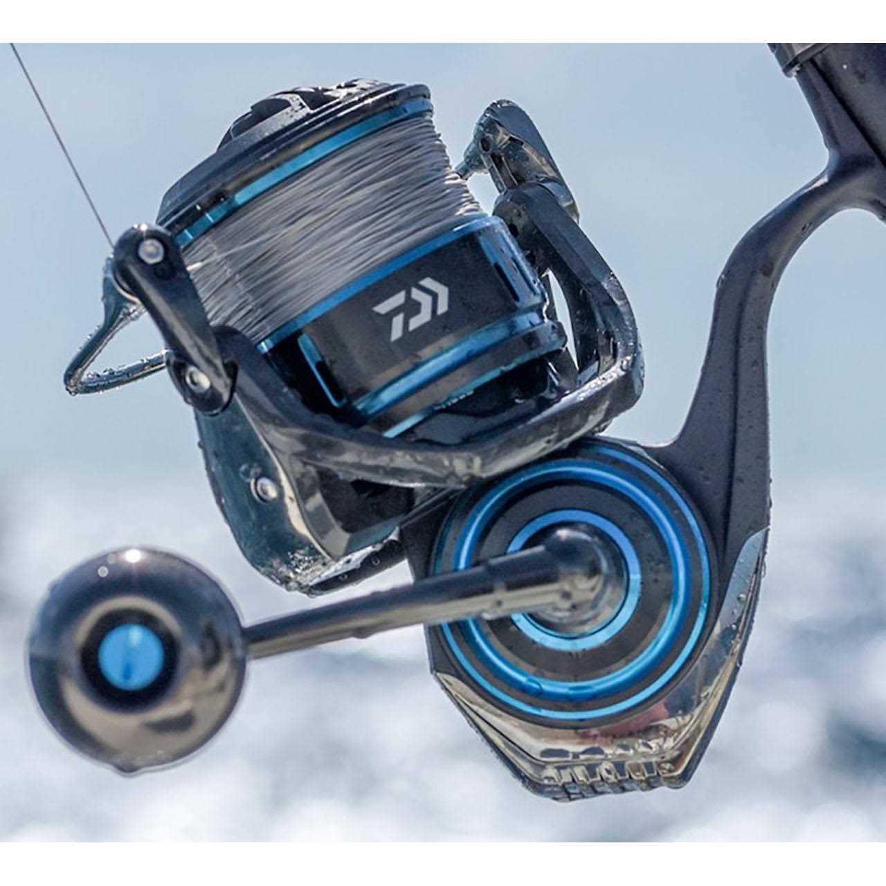 Daiwa Saltist MQ Spinning Reel - Sports Supplies Online Store