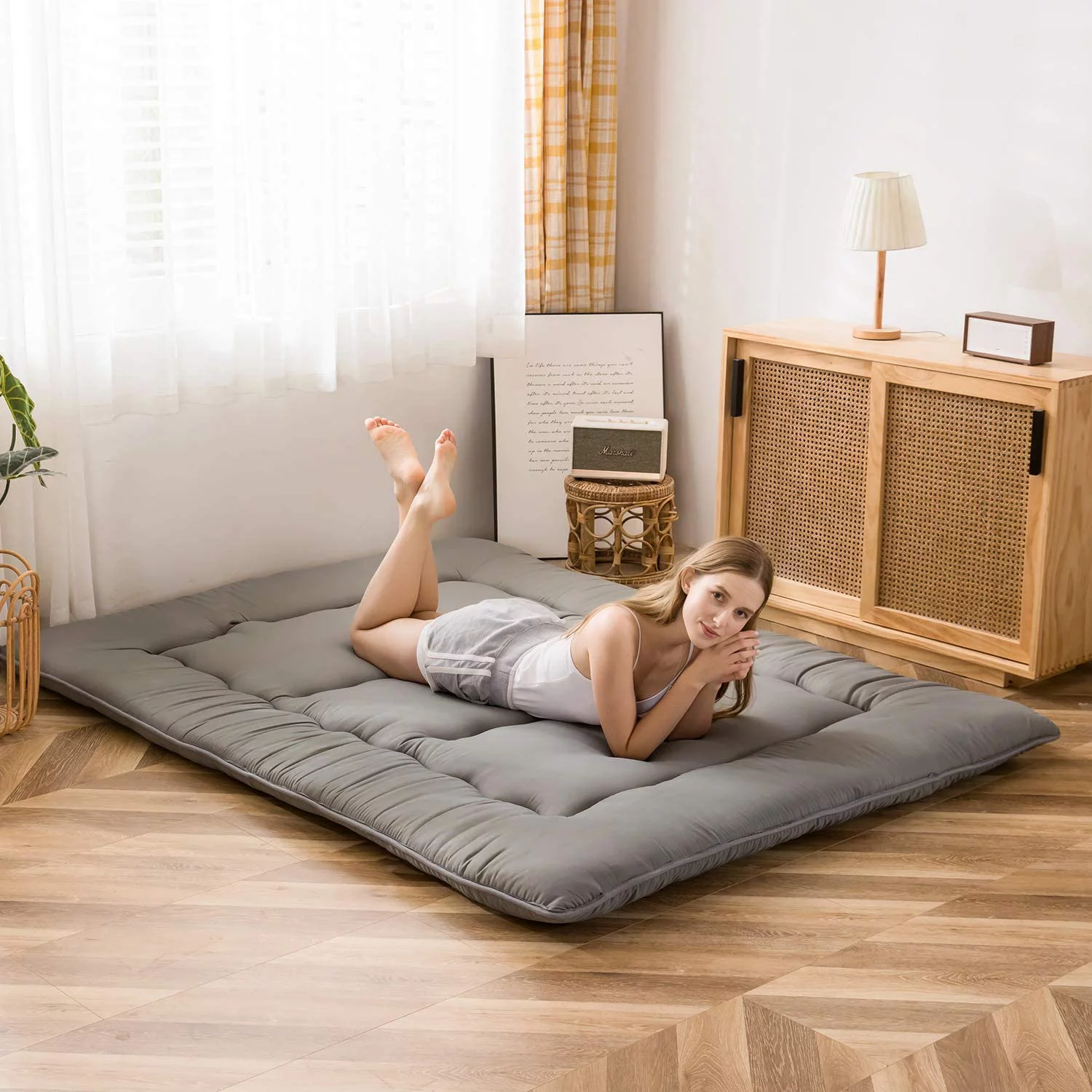 Japanese Floor Mattress Futon Mattress, Memory Foam Futon Roll Up Guest Mattress Twin Size