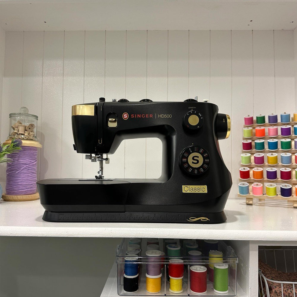 SINGER® HD500 Classic Black Sewing Machine