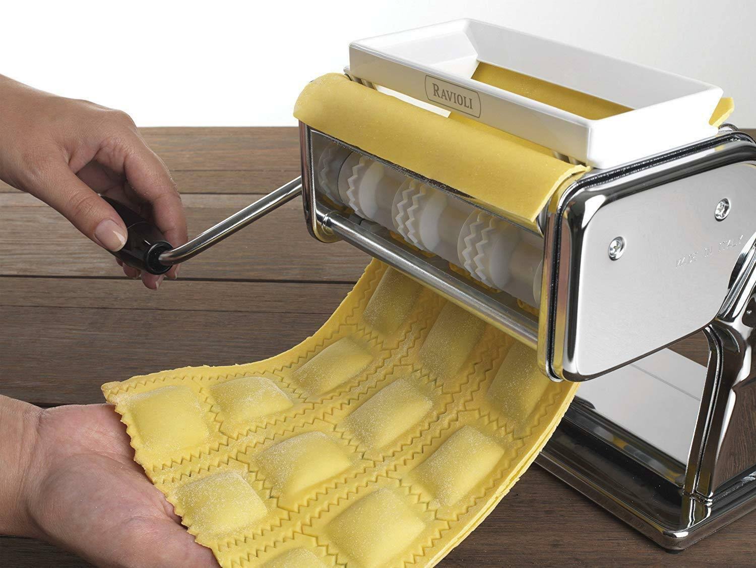 Marcato 8320 Atlas Pasta Machine, Made in Italy, Includes Pasta Cutter, Hand