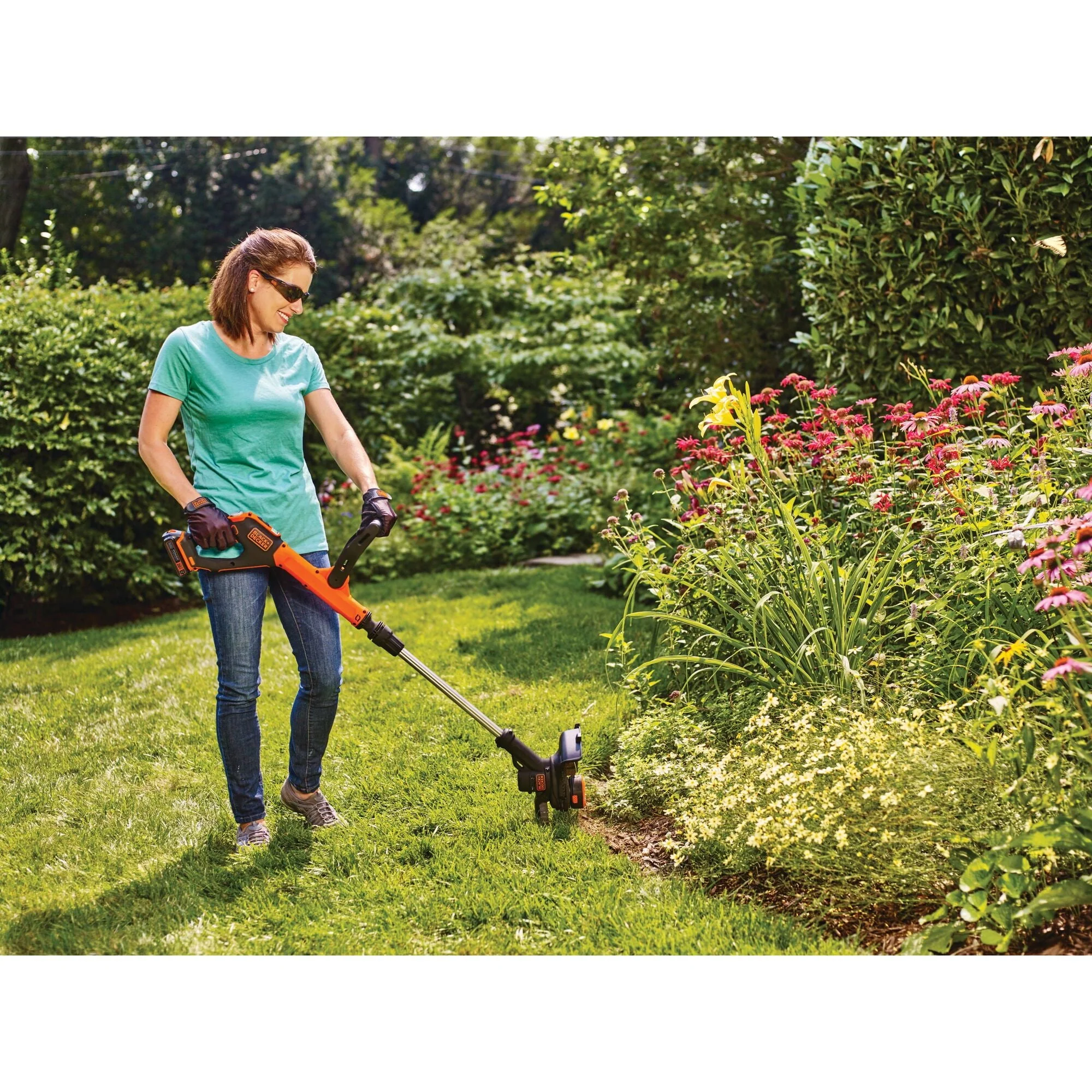 BLACK+DECKER 20V MAX* String Trimmer/Edger, 12-Inch, (LSTE525)