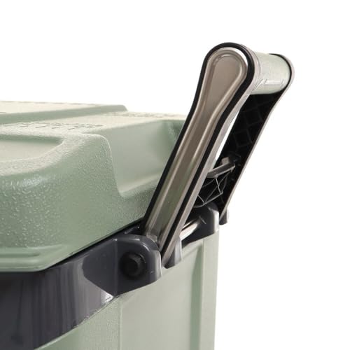 Igloo BMX Hard Coolers (25-72QT)