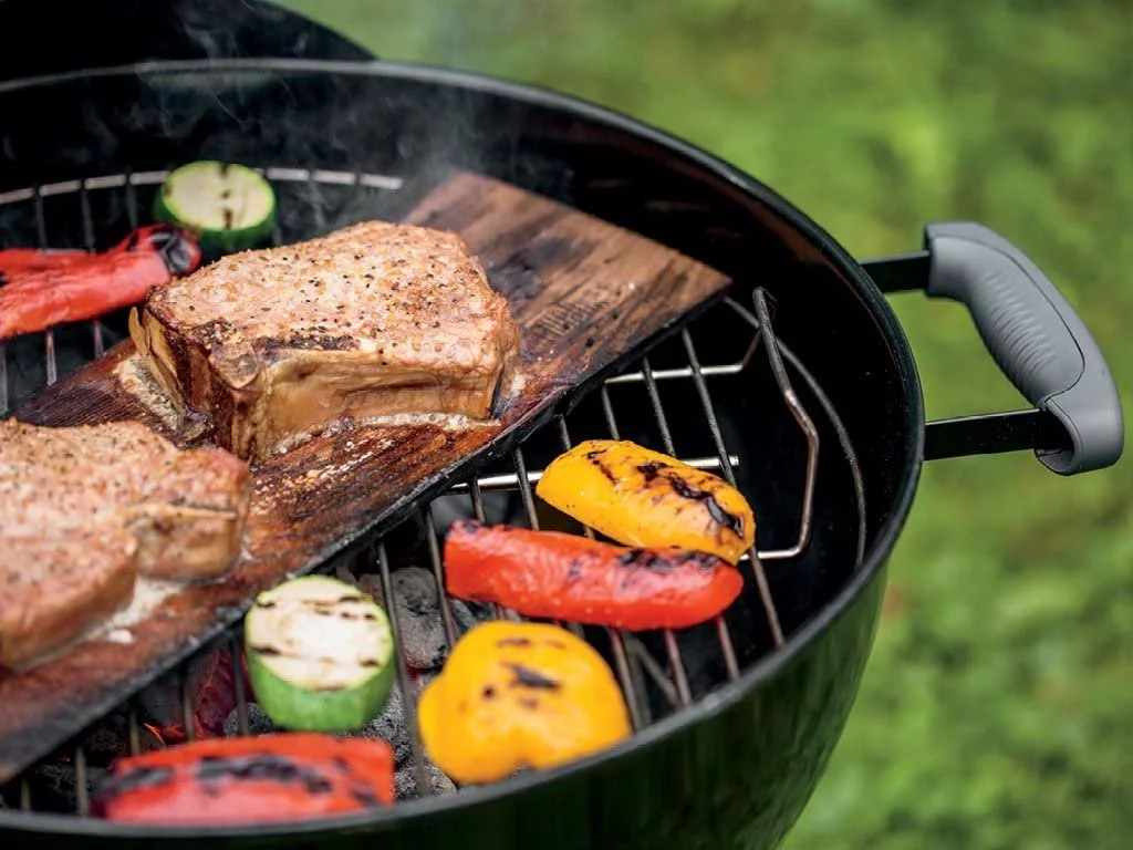 Weber 441001 Original Kettle 18 in Charcoal Grill, Black