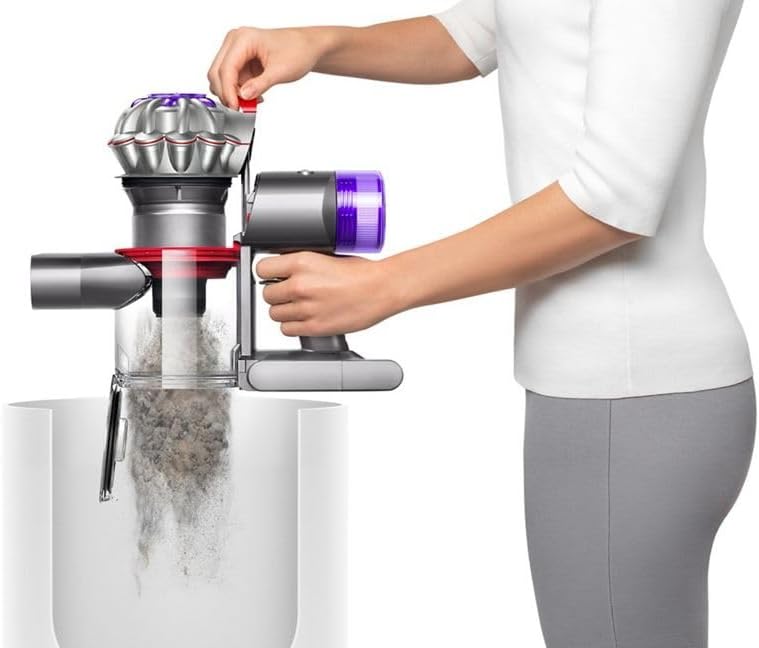 Dyson V8