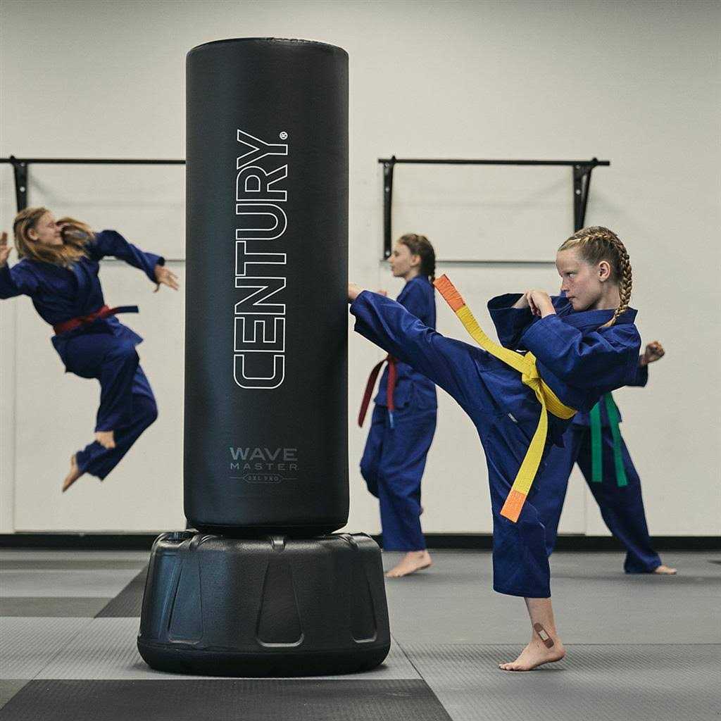 Century 2XL Pro Wavemaster - Sports Supplies Online Store