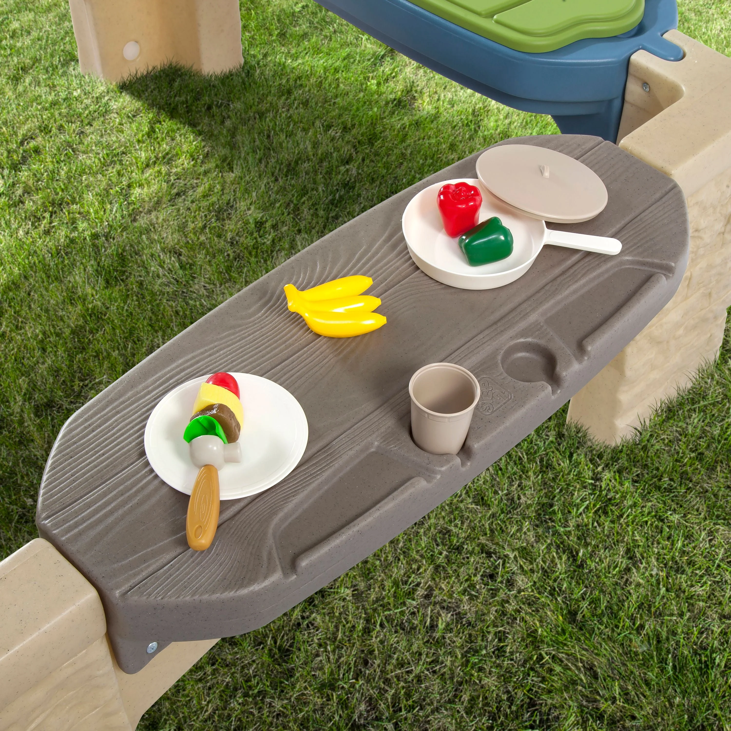 Step2 All-Around Playtime Patio with Canopy with 16 Play Accessories Playhouse Kids Outdoor Toys
