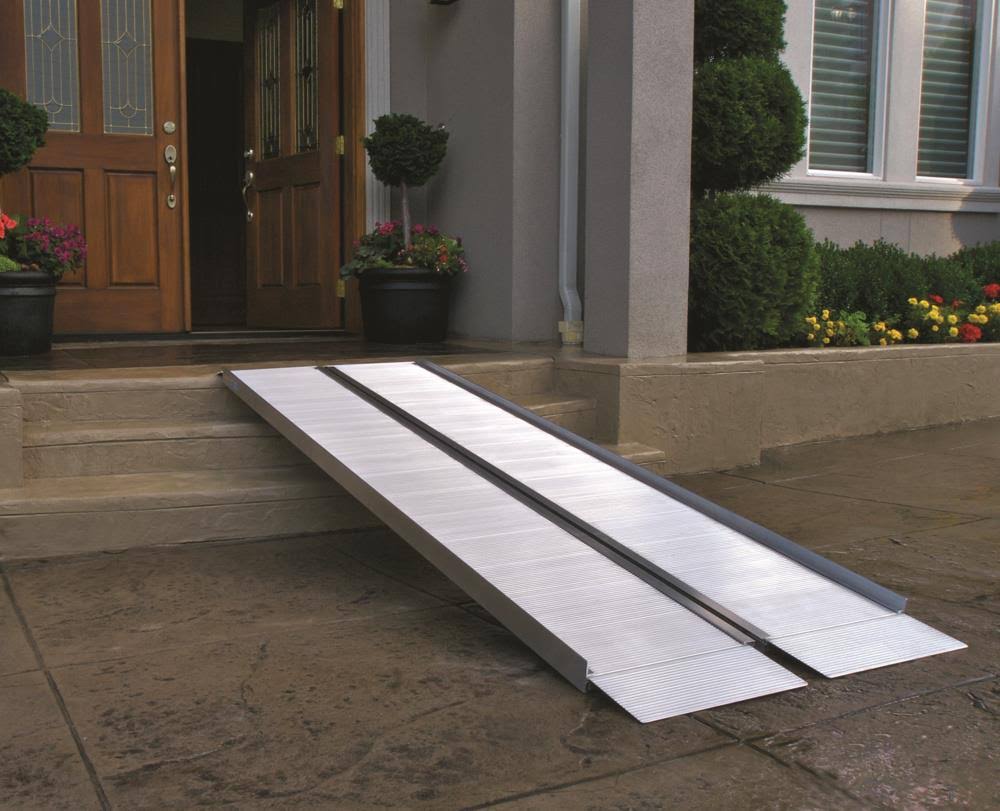 EZ-ACCESS 8-ft Suitcase Ramp Signature Series