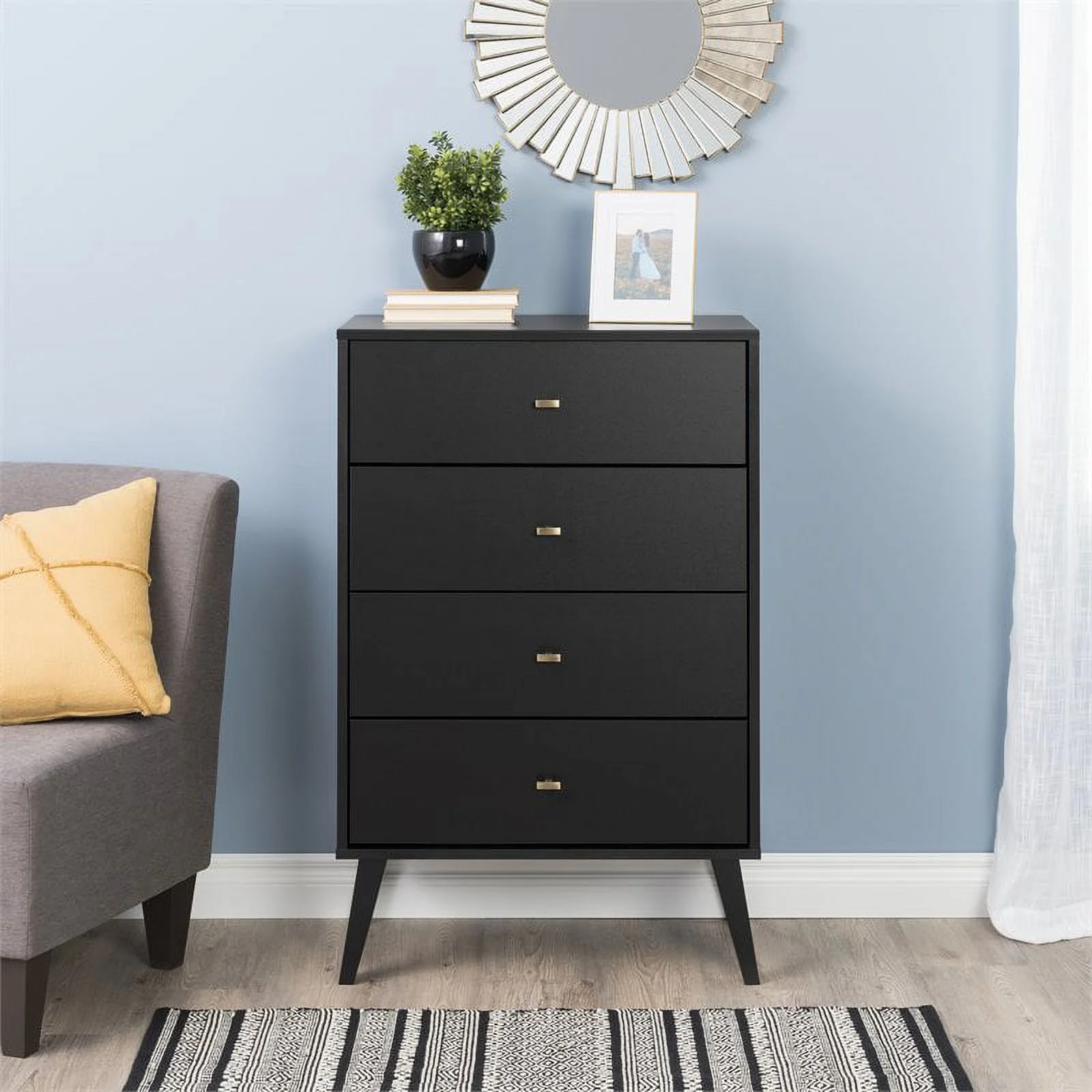 Home Square 4-Piece Set with 2 Nightstands Double Dresser and 4-Drawer Chest