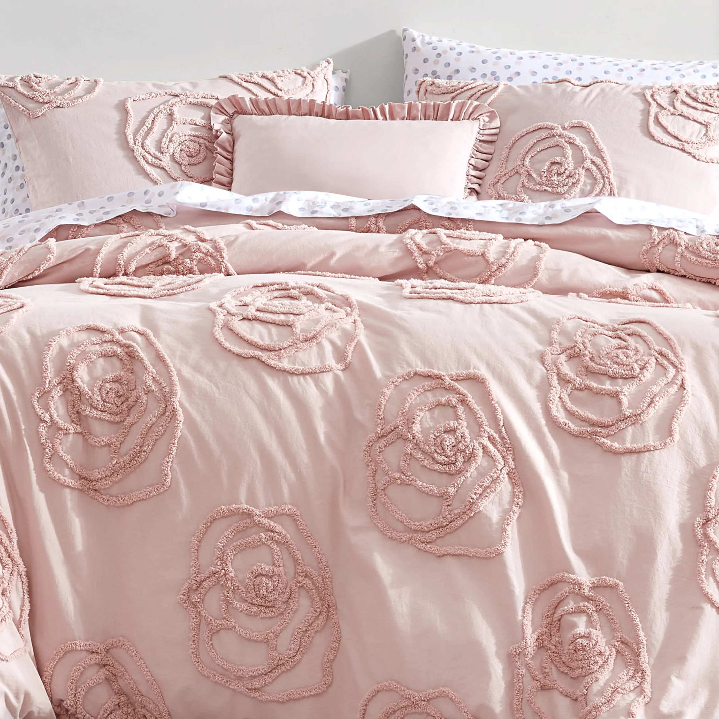 Betsey Johnson Rambling Rose Pink Full/Queen Duvet Cover Bonus Set