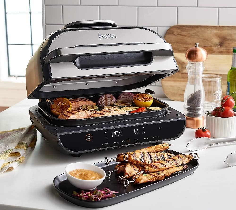 Ninja FG551 Foodi Smart XL 6-in-1 Indoor Grill with 4-Quart Air Fryer Roast Bake Dehydrate Broil and Leave-in Thermometer, Extra Large Capacity
