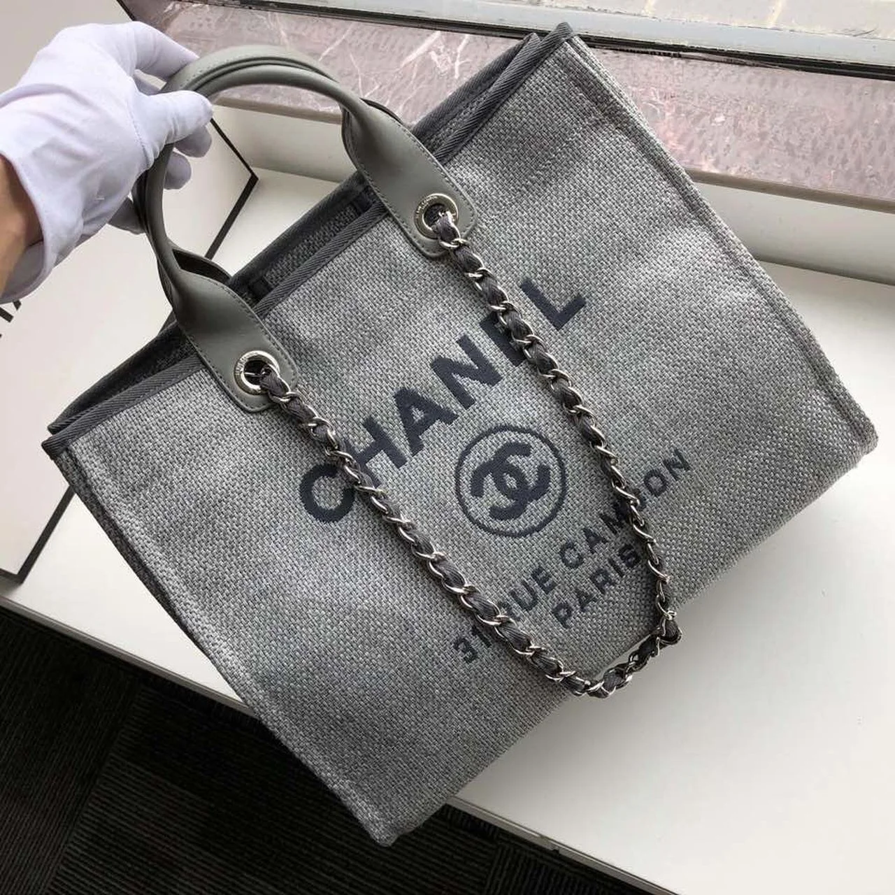 Chanel Small Shopping Bag Silver Hardware Grey For Women, Women&rsquo;s Handbags, Shoulder Bags 15.2in/39cm AS3257