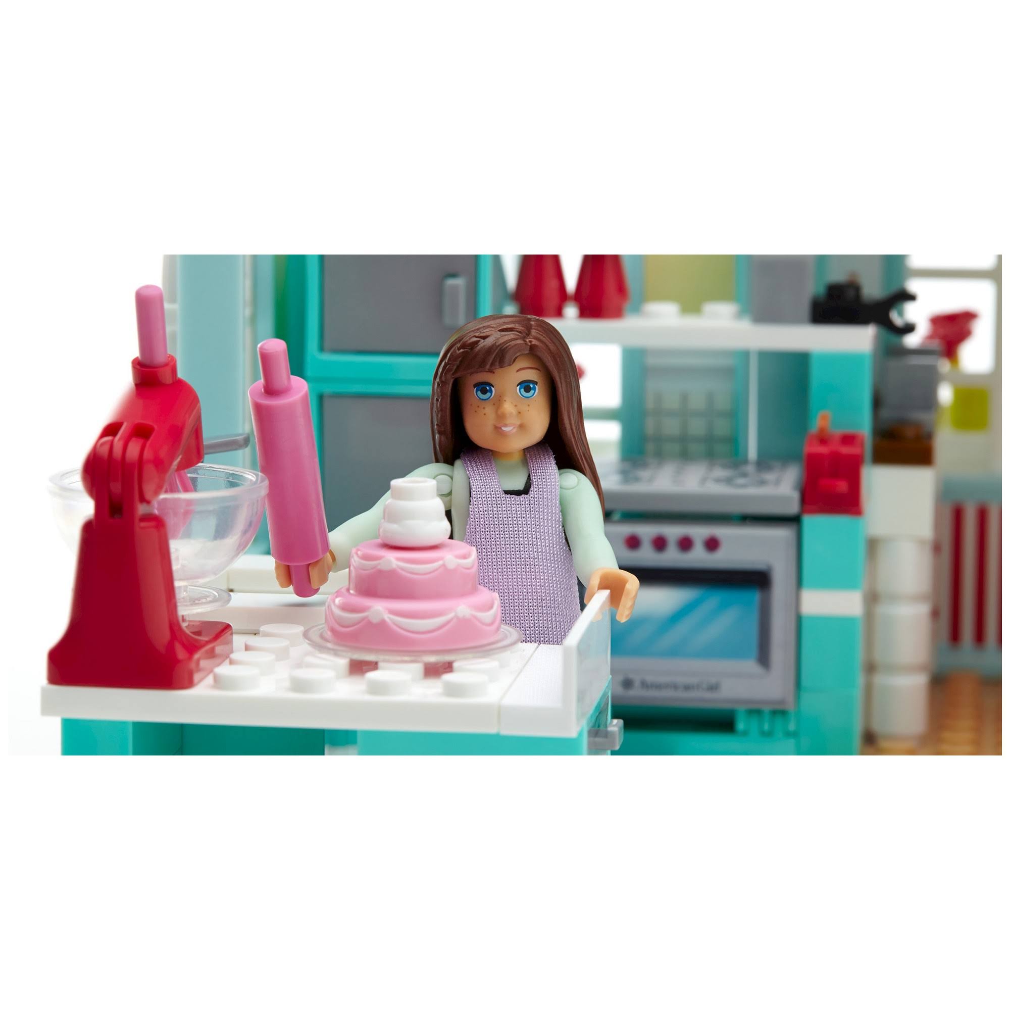Mega Bloks American Girl Grace&s 2-in-1 Buildable Home (749 Pieces)