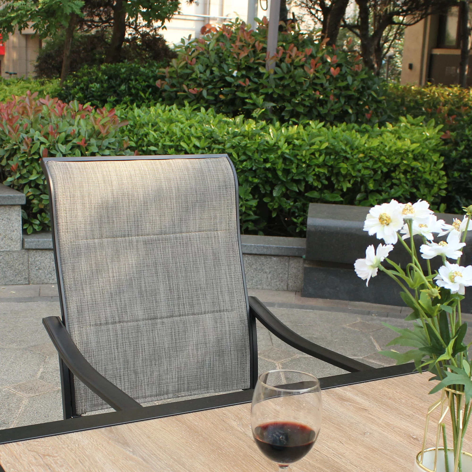 BigRoof Patio Swivel Dining Chairs Set of 2 Outdoor Kitchen Garden Metal Chair with Textilene Mesh Fabric, Patio Furniture Gentle Rocker Chair