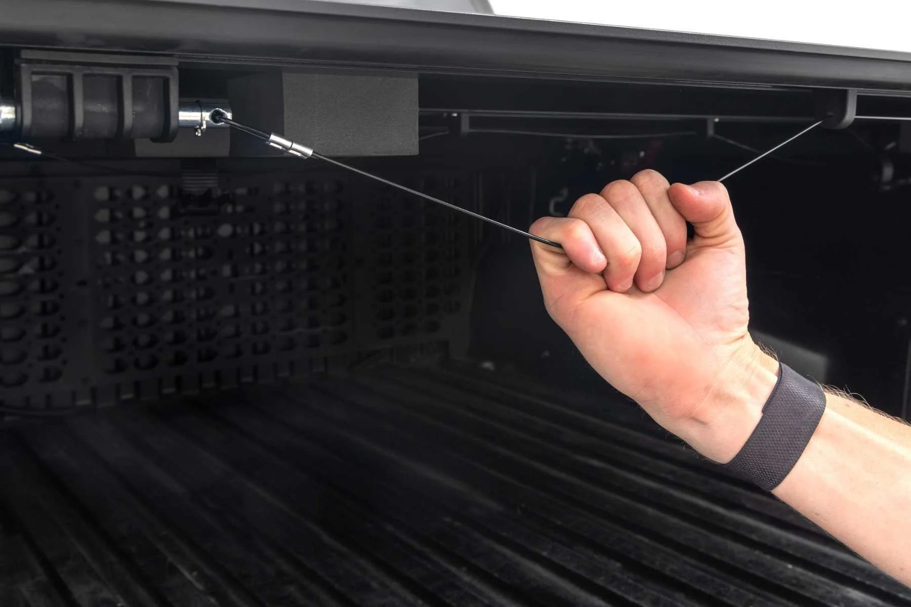 Rough Country Low Profile Bed Cover for 2016-2023 Toyota Tacoma | 5' - 47420500A