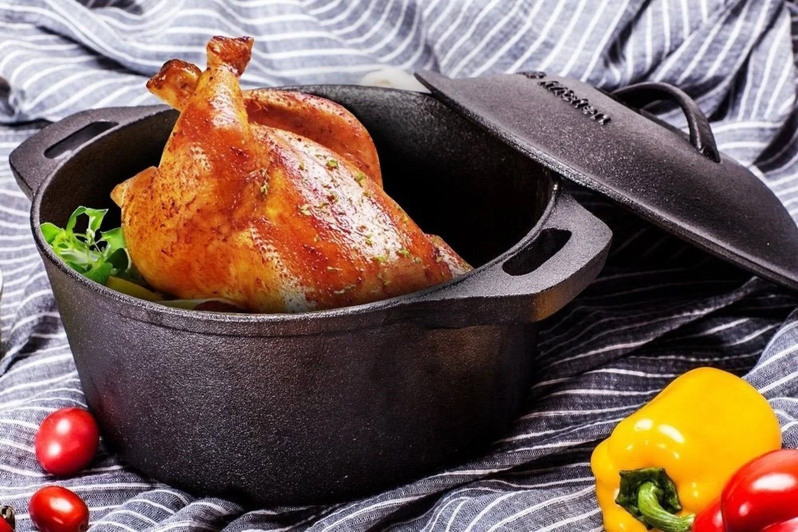 Utopia Kitchen Pre seasoned Cast Iron Dutch Oven with Dual Handle and Cover