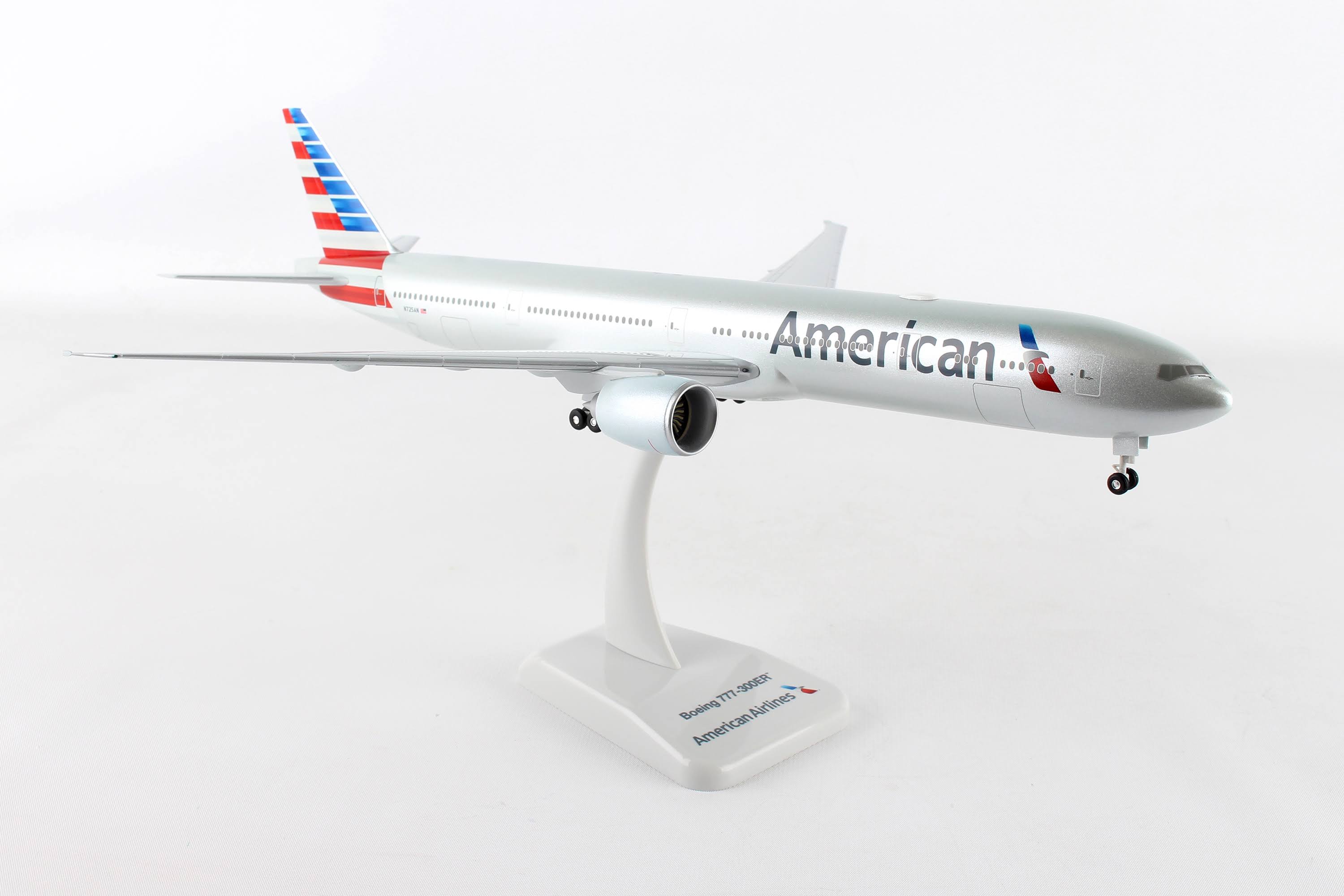 Hogan Wings 1/200 Boeing 777-300ER American Airlines WiFi with Radome