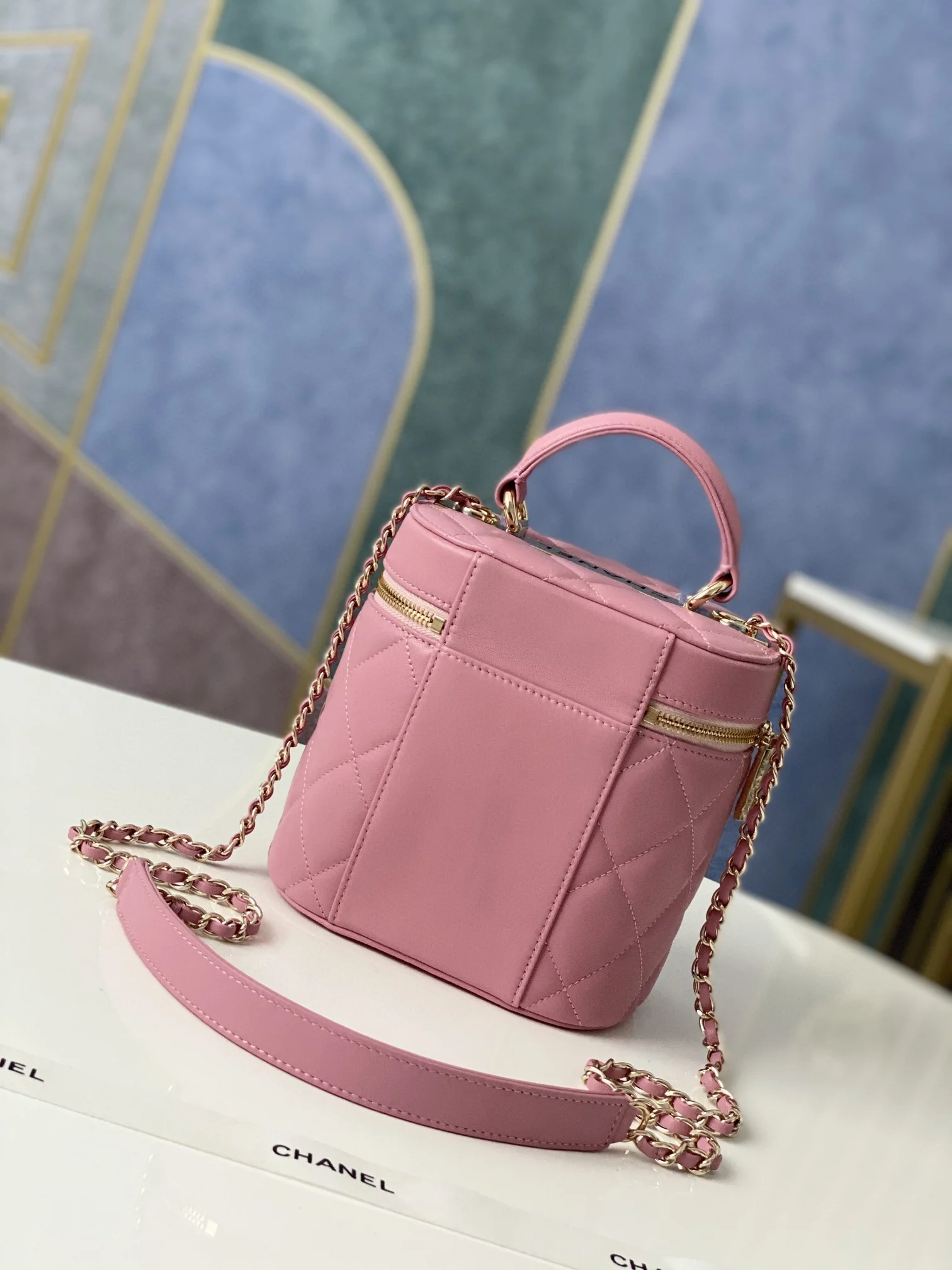 Chanel Vanity Case Gold Hardware Pink For Women, Women&rsquo;s Handbags, Shoulder Bags 9.4in/24cm