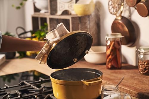 STAUB Cast Iron Dutch Oven 5.5-qt Round Cocotte, Made in France, Serves 5-6, Black Matte