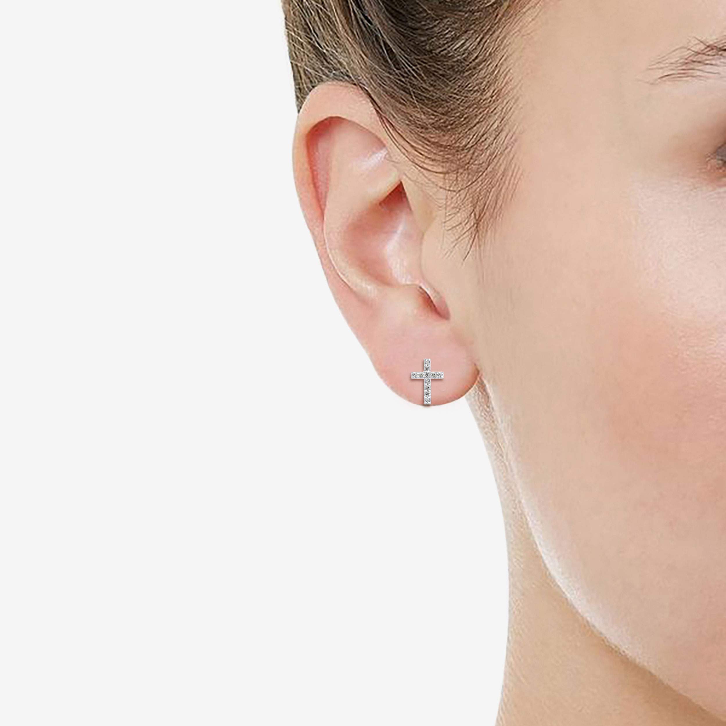 1/4 CTW Real Diamond Stud Earrings set in 925 Sterling Silver