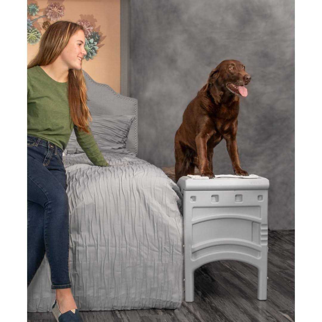 Pet Gear Free-Standing Pet Ramp with SupertraX - Pet Supplies online store