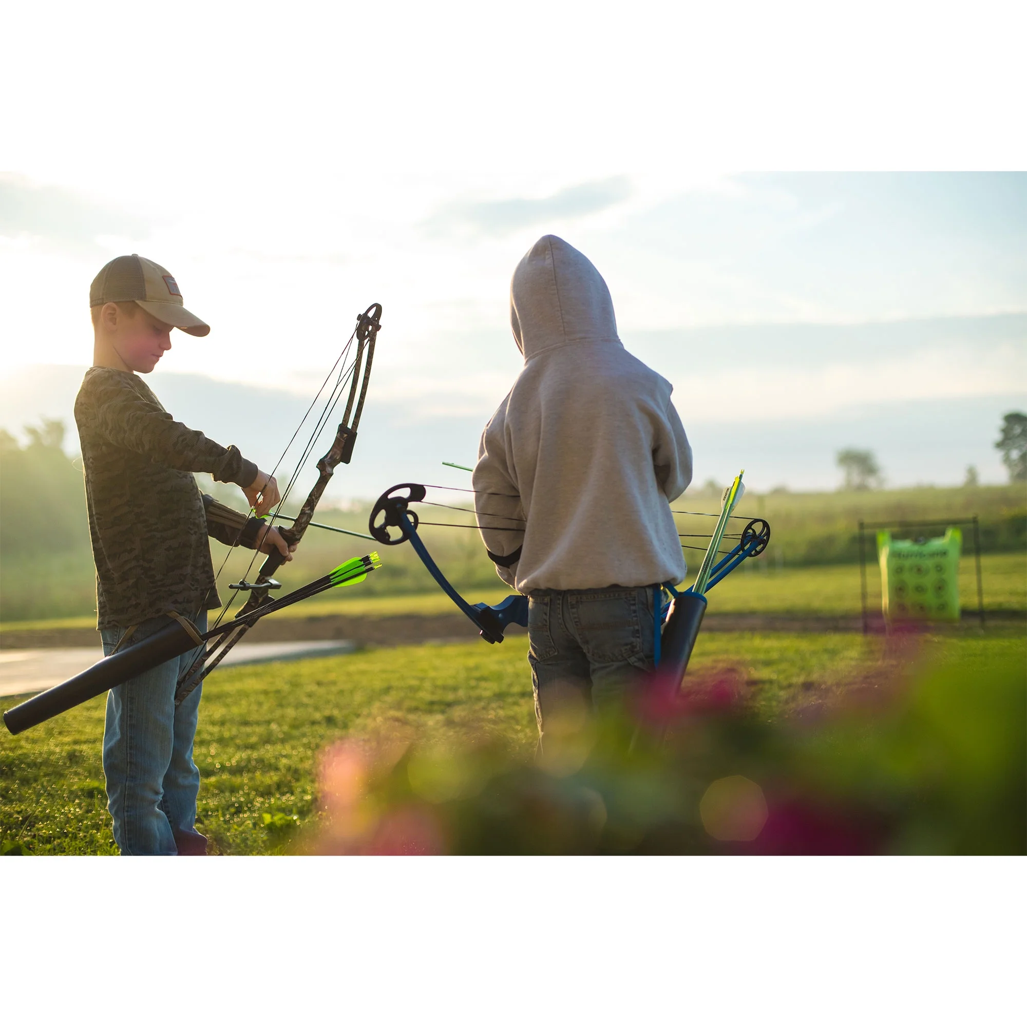 Genesis Original Archery Compound Bow Adjustable Size,Left Hand,Carbon