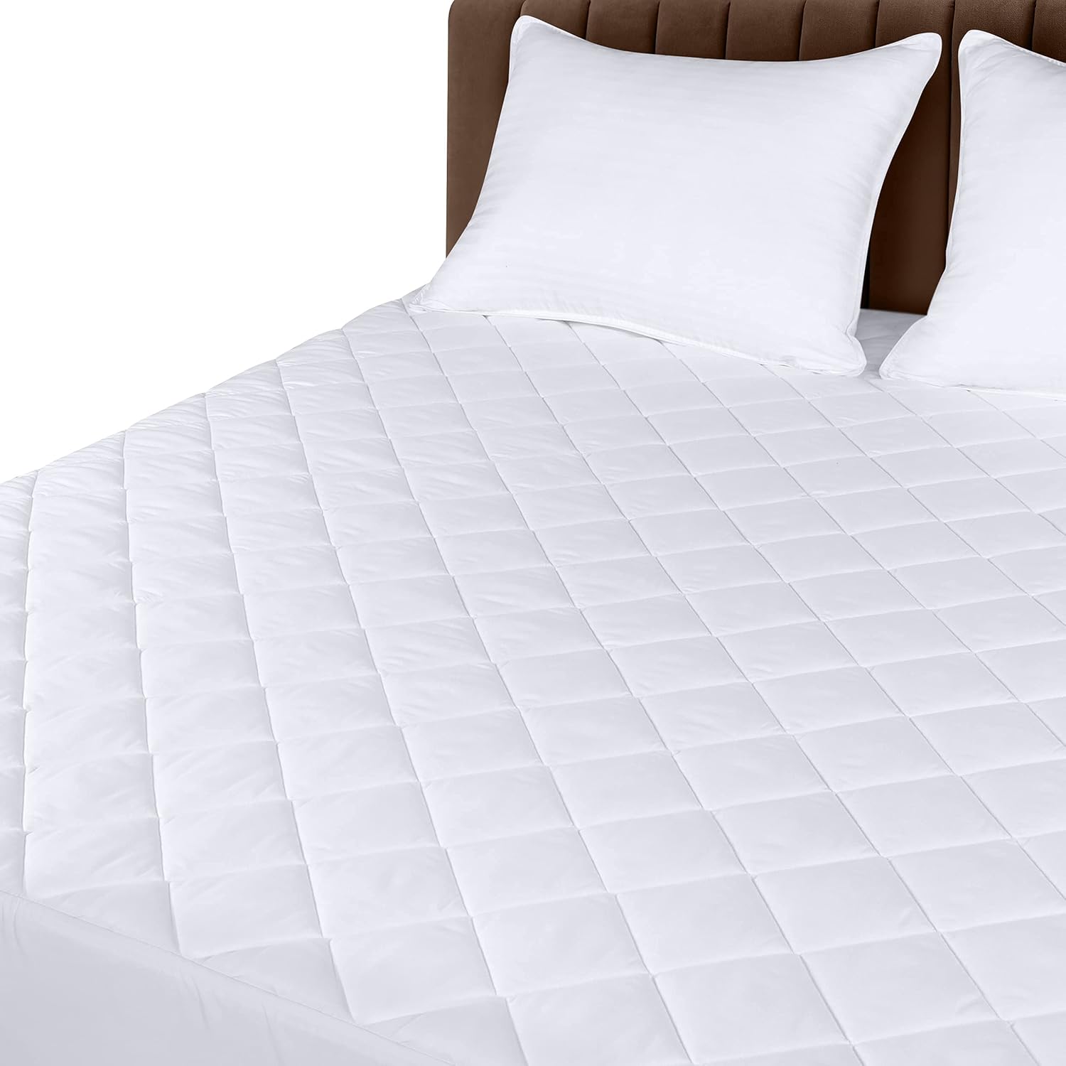Utopia Bedding Quilted Fitted Mattress Pad (California King) - Elastic Fitted Mattress Protector - Mattress Cover Stretches up to 16 Inches Deep