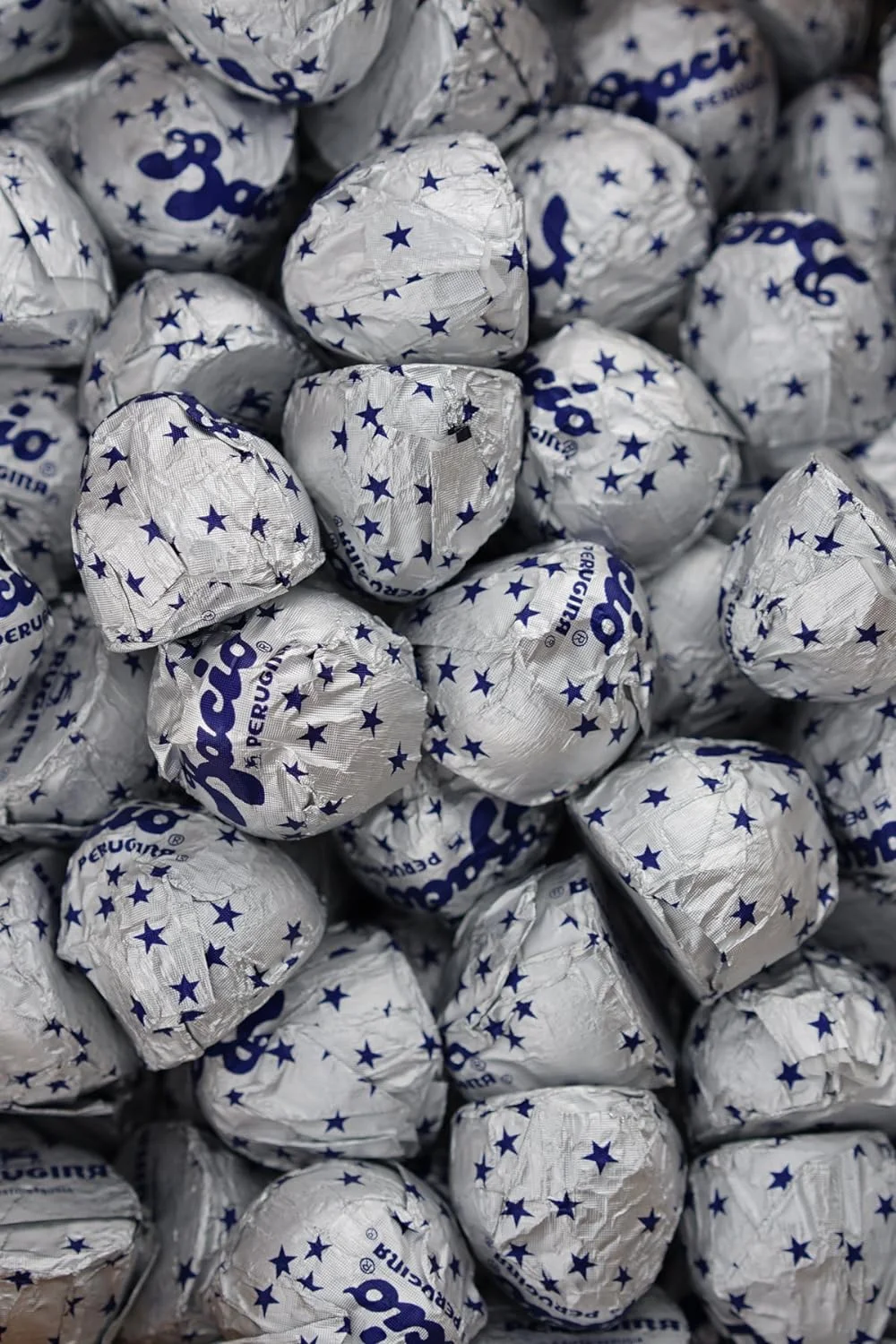 Baci Classic Chocolate Bulk Box, Dark, 6.6 Pound