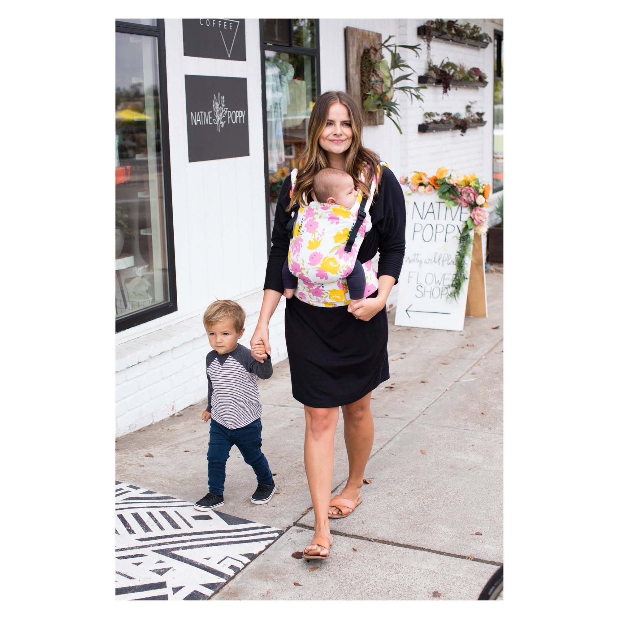 Baby Tula Free to Grow Baby Carrier - Hamptons