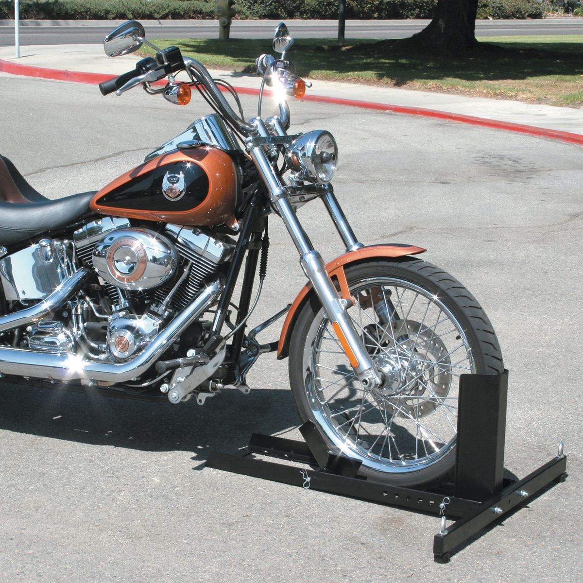 PITTSBURGH 1800 lb. Capacity Motorcycle Stand/Wheel Chock
