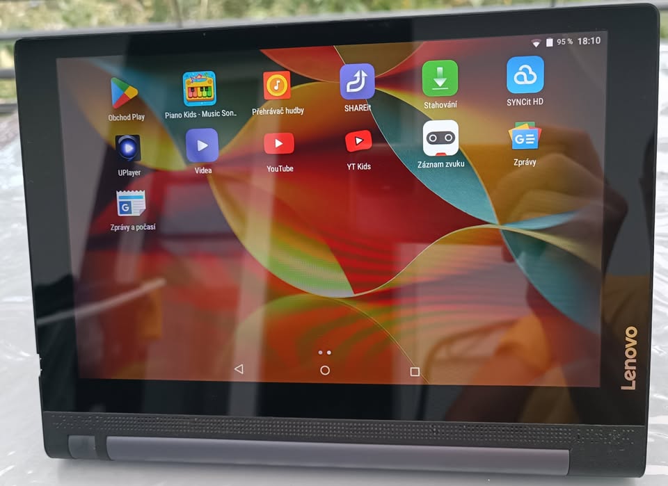 Tablet Lenovo Yoga Tab / 16GB / Wifi / 2GB RAM / 10"