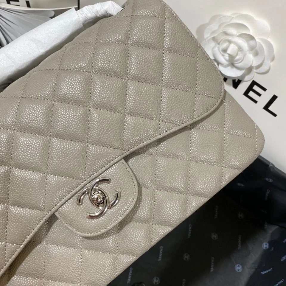 Chanel Large Classic Handbag Silver Hardware Grey For Women, Women&rsquo;s Handbags, Shoulder Bags 11.8in/30cm