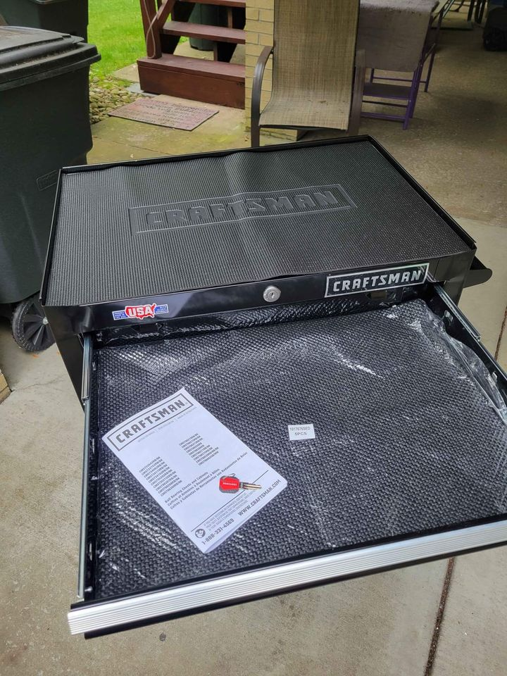 CRAFTSMAN 2000 Series 26.5-in W x 34-in H 5-Drawer Steel Rolling Tool Cabinet