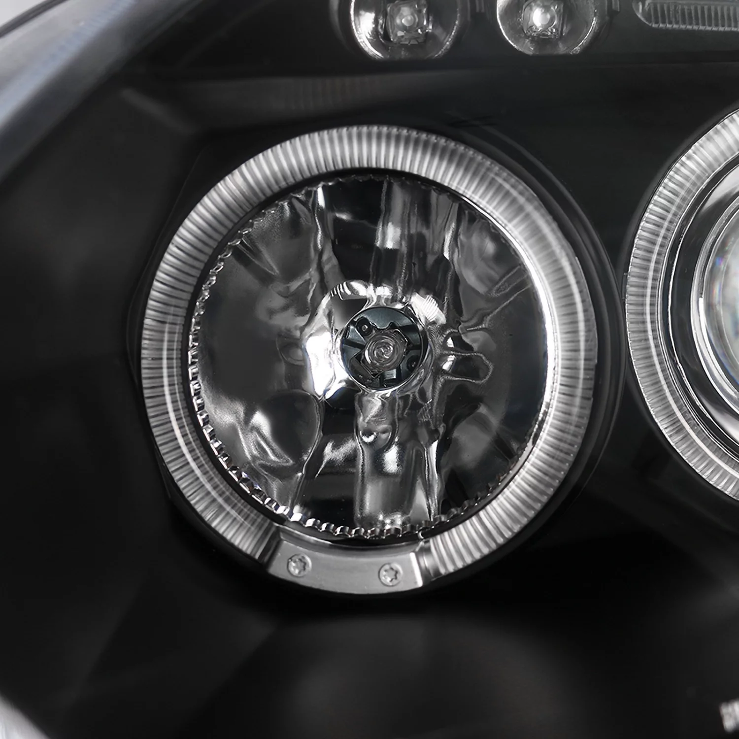 Spec-D Tuning Halo Chrome Projector Headlights/ LED Fog Lights Compatible with Mitsubishi Eclipse Left + Right Pair Headlamps Assembly