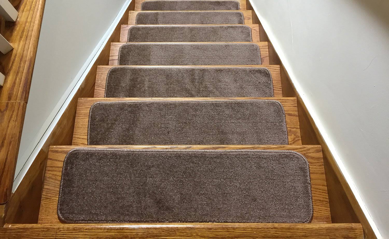 RugStylesOnline Euro Collection Stair Treads Collection Indoor Skid Slip Resistant Carpet Stair Tread 8 inch x 30 inch (Set of 7