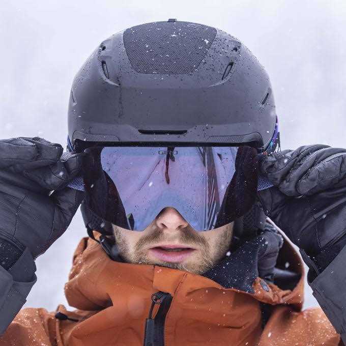 Giro Tor Spherical Helmet - Sports Supplies Online Store