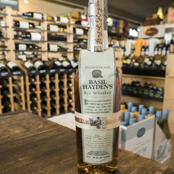 Basil Hayden&s Dark Rye Whiskey - 750ml