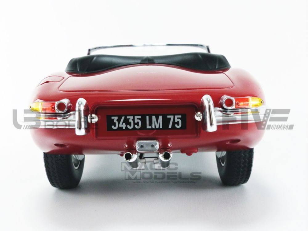 1962 Jaguar e-type Cabriolet Red 1/12 Diecast Model Car by Norev