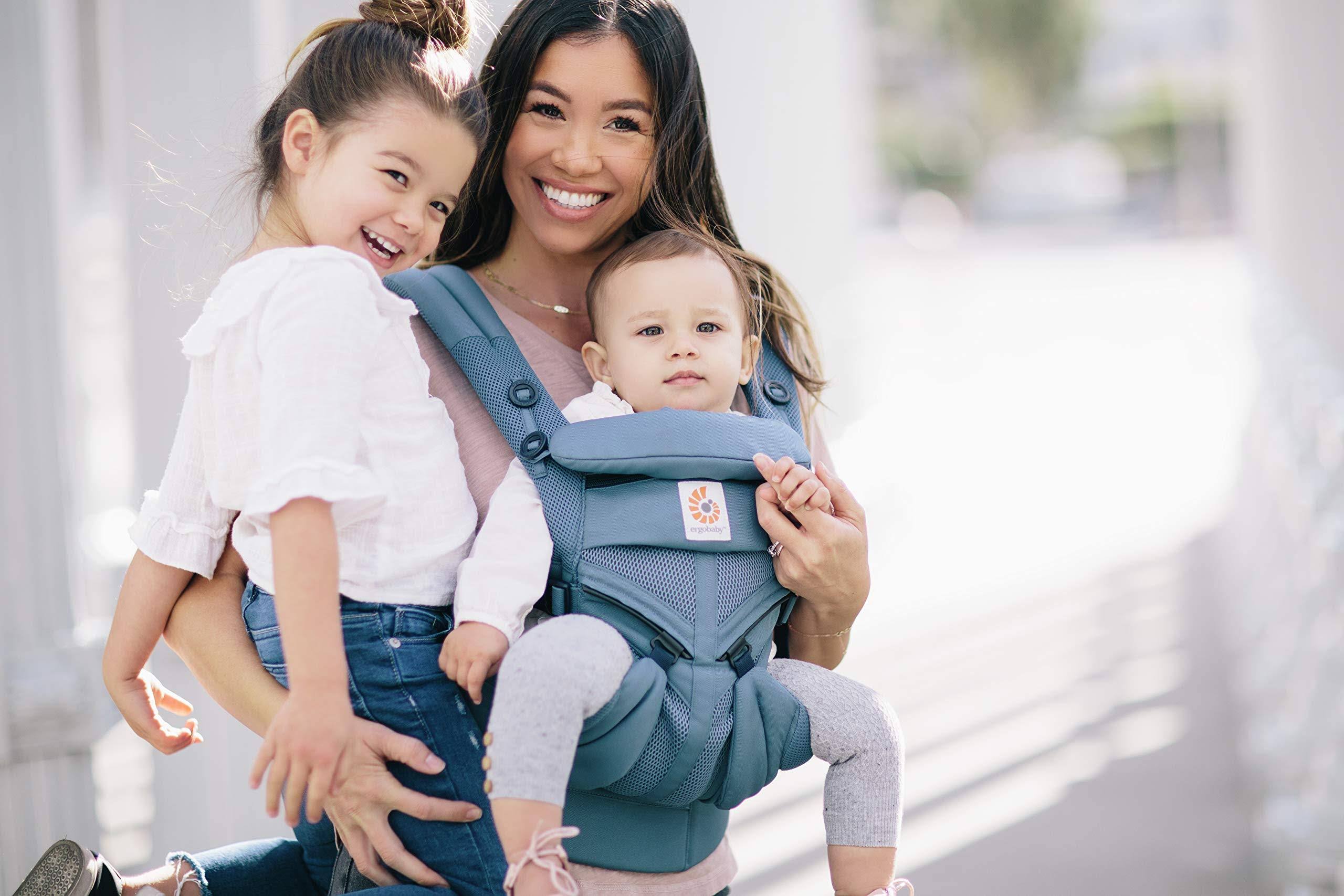Ergobaby, Inc. Comfort Thru Ergonomics Baby Carrier, All-In-One, Omni 360, 7-45 lbs