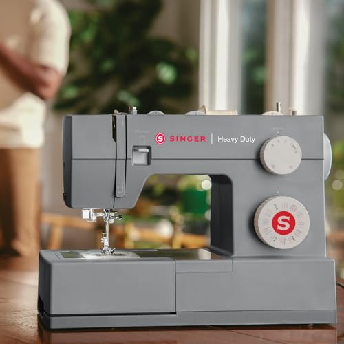 SINGER Heavy Duty 4432 High Speed Black Sewing Machine with Accessory Kit | Strong Motor with Enhanced Piercing Power, 110 Stitch Applications