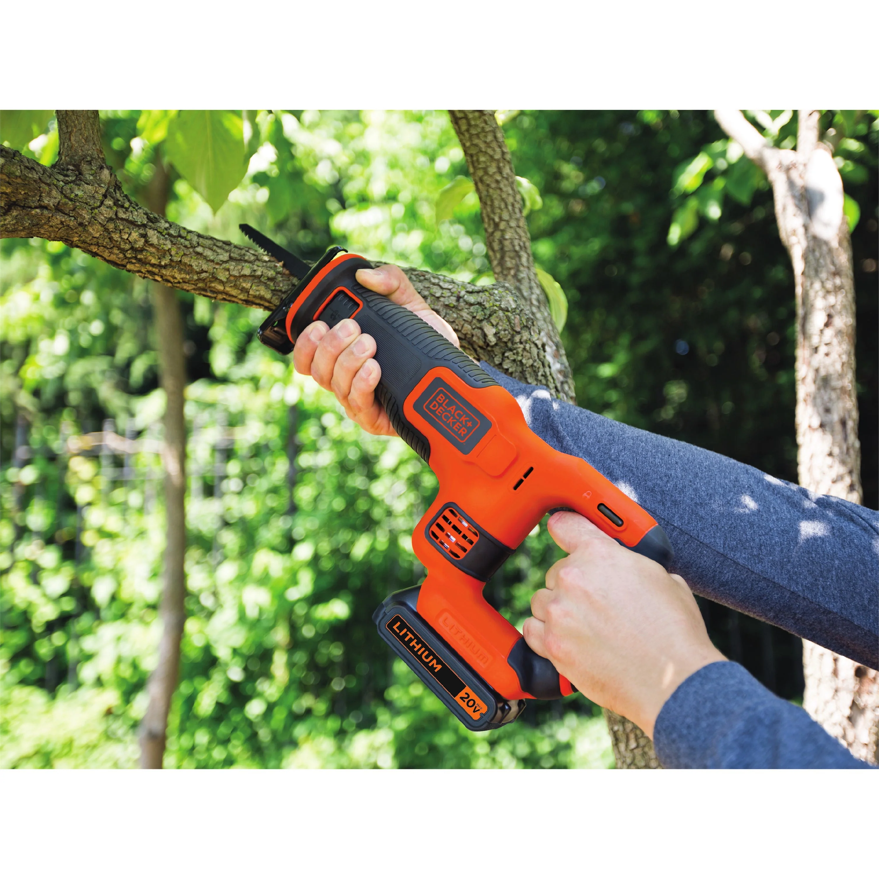 BLACK+DECKER 20V MAX* Cordless Reciprocating Saw Kit (BDCR20C)