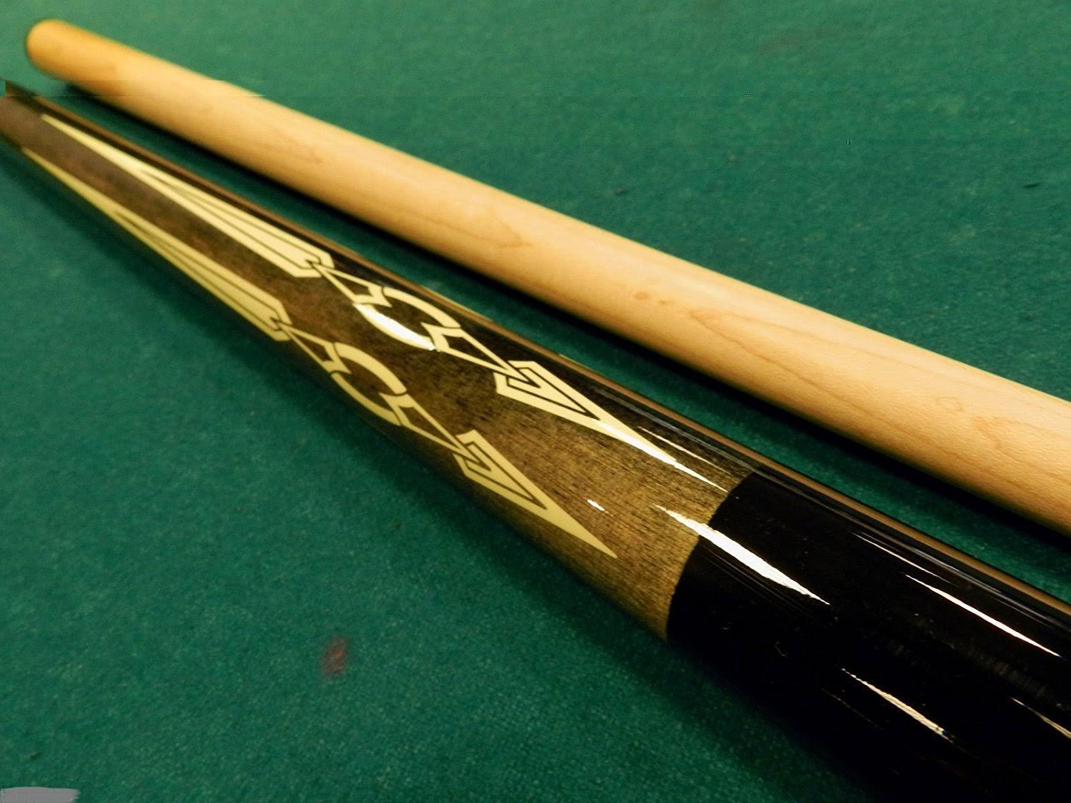 McDermott Pool Cue with Accessories Billiards Stick Free Case