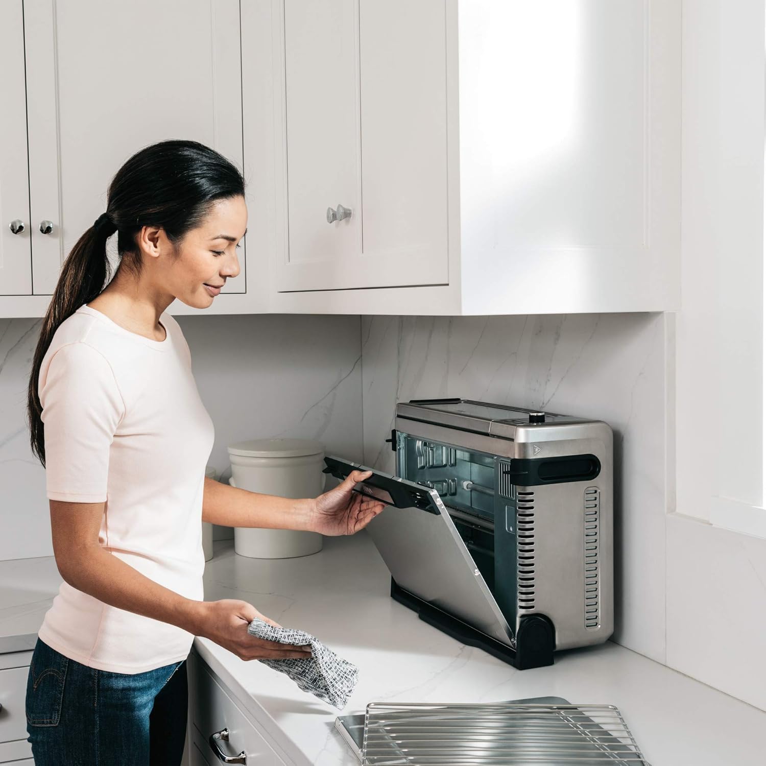 Ninja Foodi SP101/FT102CO Digital Fry, Convection Oven, Toaster, Air Fryer, Flip-Away for Storage, with XL Capacity