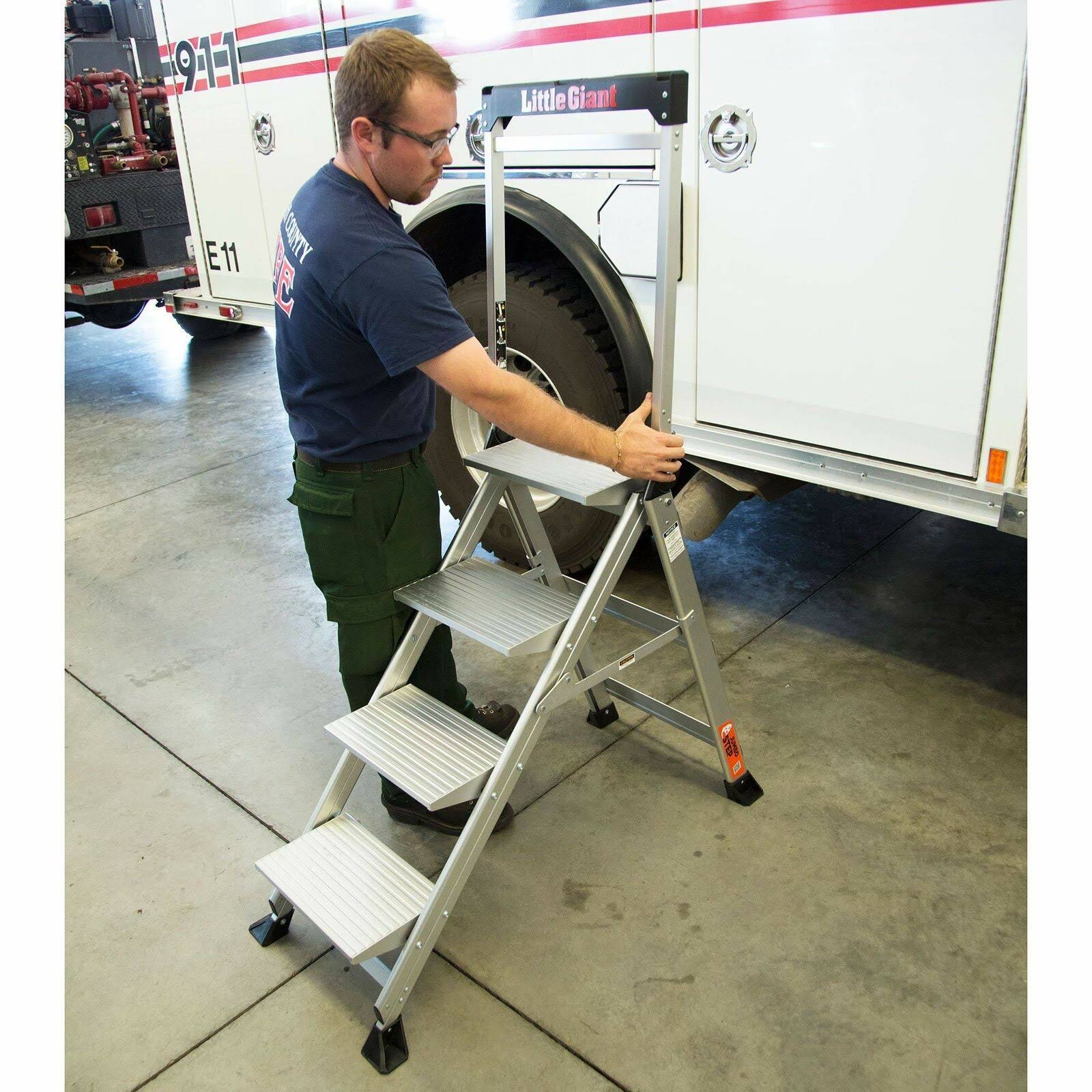 Little Giant Ladder Systems 11904 4-Step Jumbo