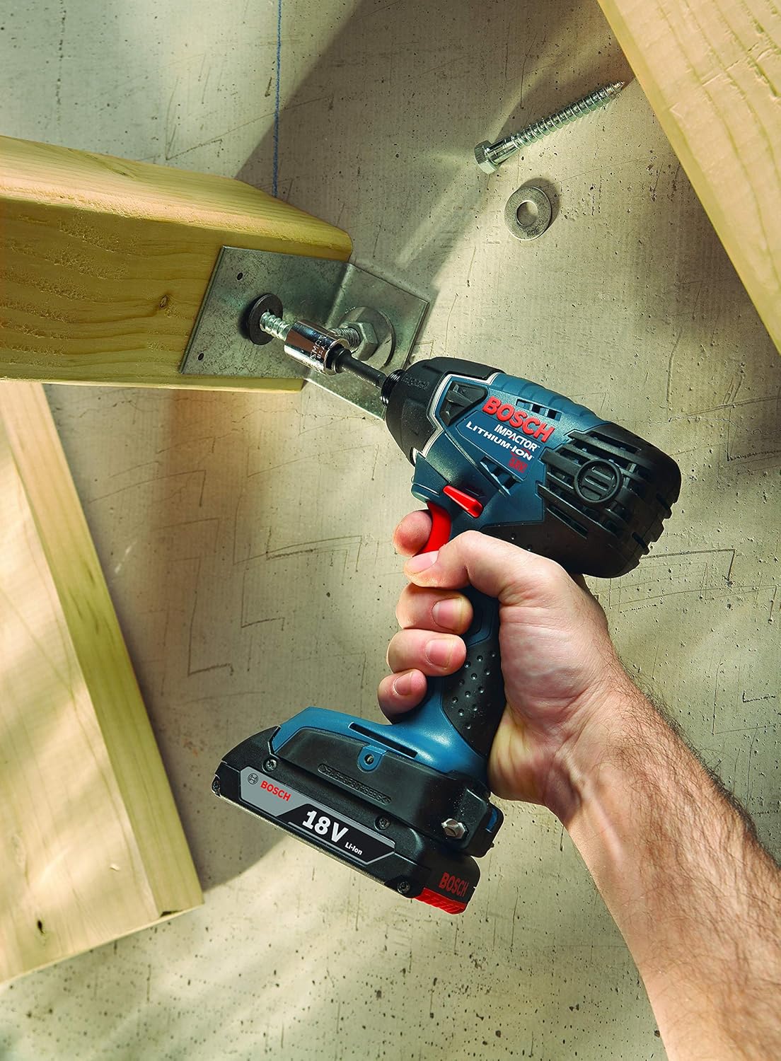 Bosch 25618-02 18-Volt Lithium-Ion 1/4-Hex Impact Driver Kit with 2 Batteries, Charger and Bag